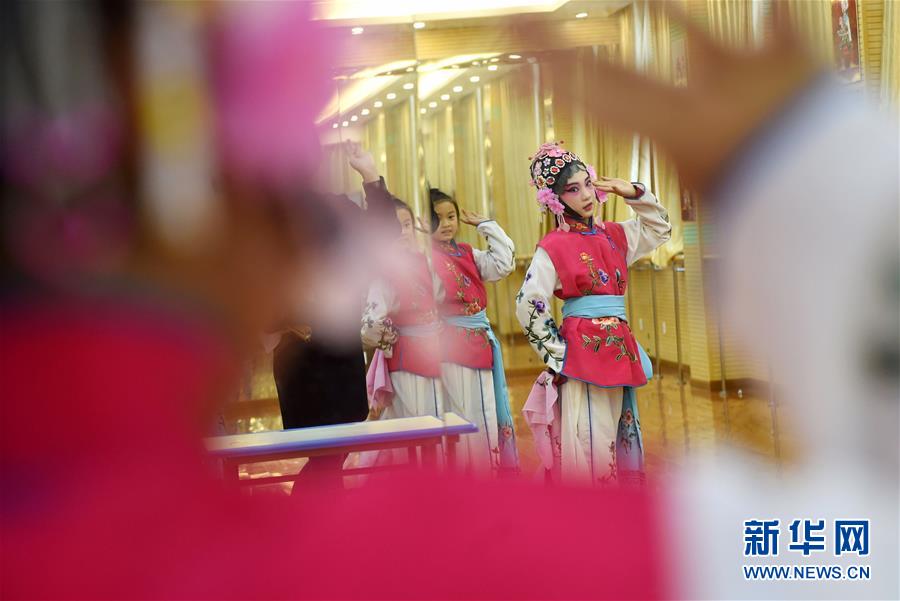 安徽瑤海:戲曲進校園 傳承在身邊