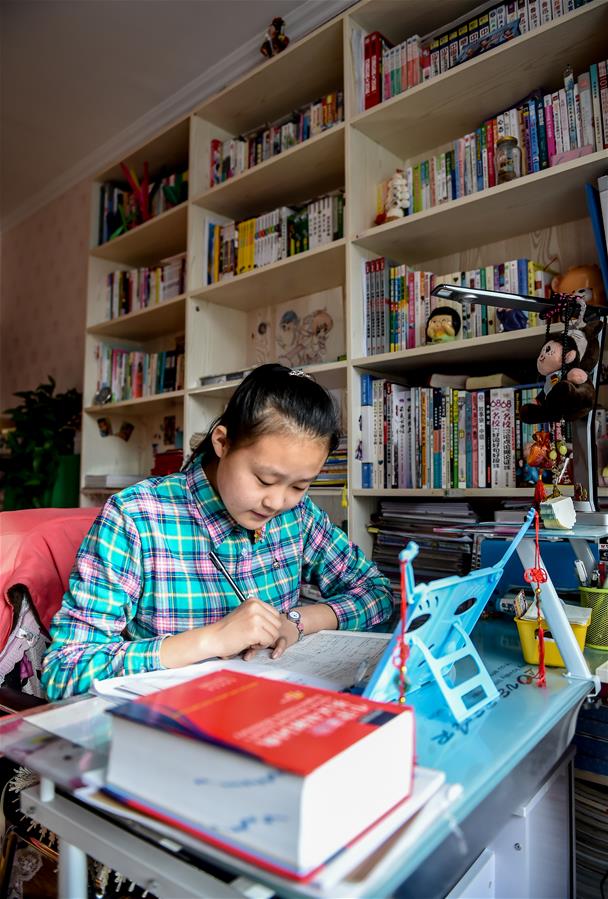 (圖片故事)(7)外來(lái)務(wù)工家庭孩子的溫暖寒假