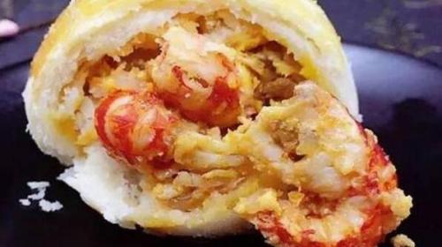資料圖:小龍蝦口味月餅